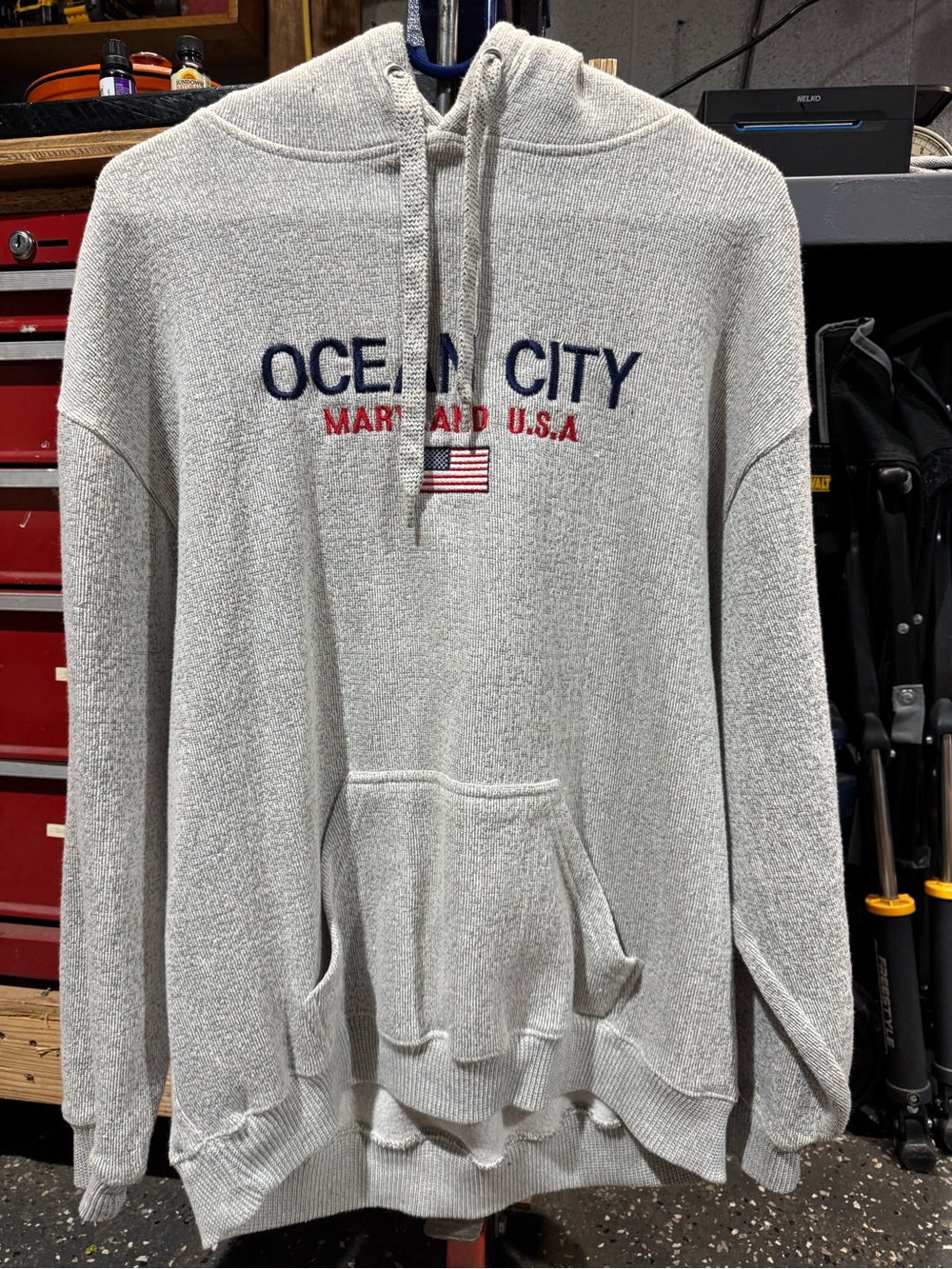 Ocean City Maryland USA Embroidered Light Gray Pullover Hoodie